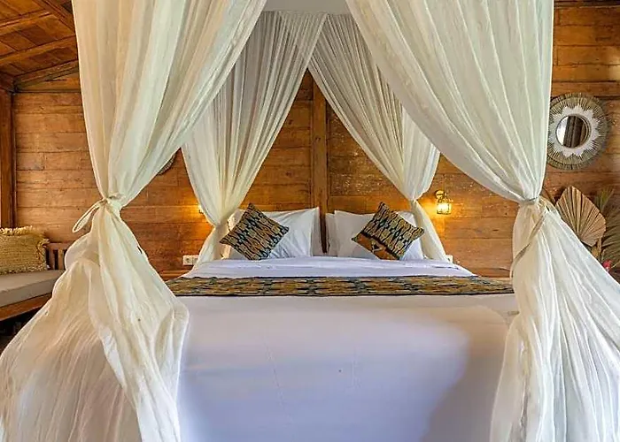 Relaxing Deluxe Double Garden View In Penida Residence *