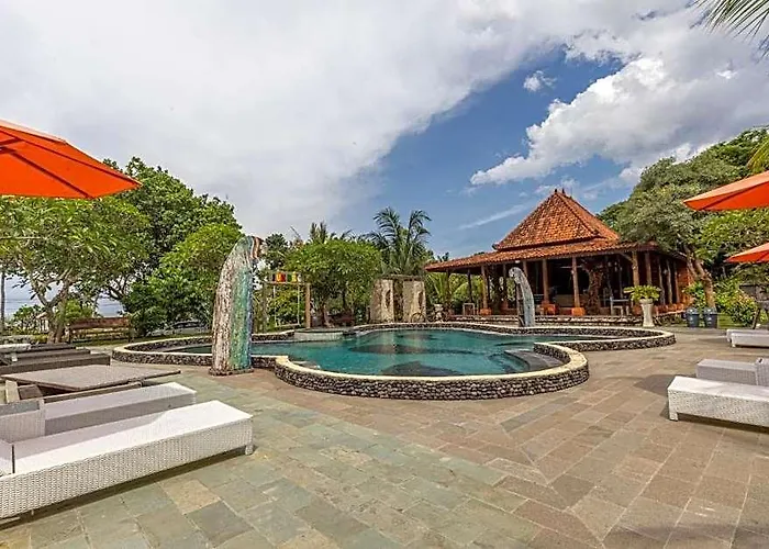 Relaxing Deluxe Double Garden View In Penida Batununggul